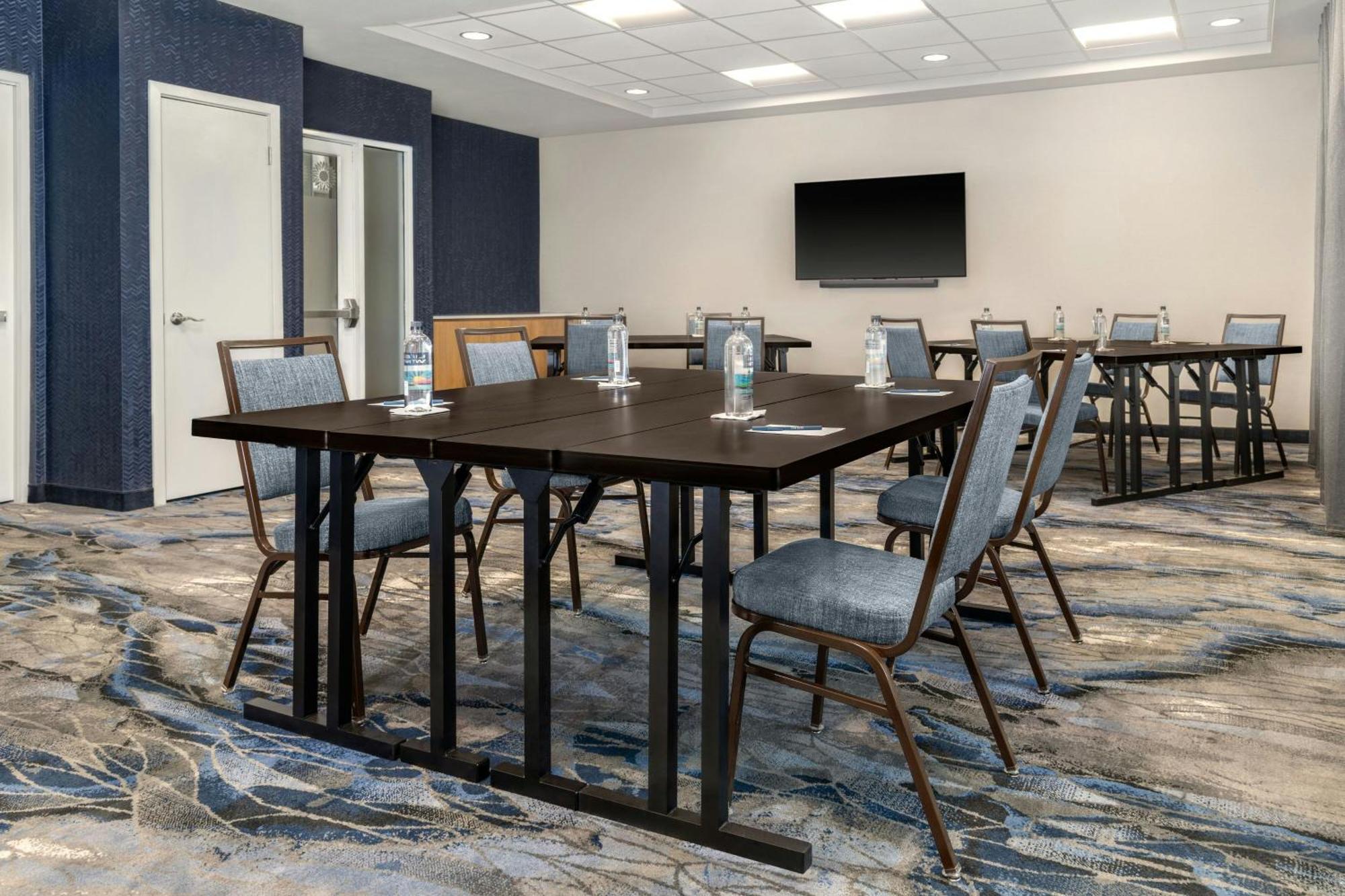 Fairfield By Marriott Inn & Suites Kansas City At The Legends 外观 照片